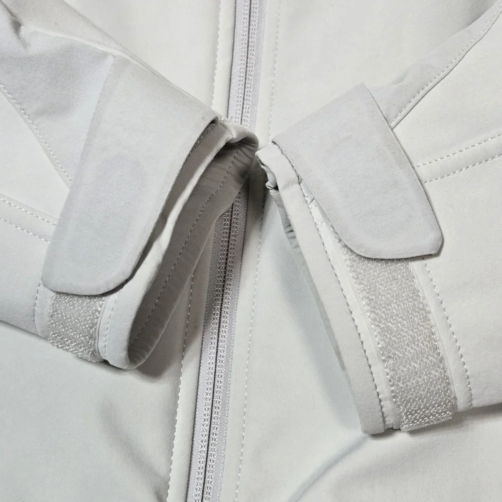 Marmot Women's Ski Jacket in Light Gray - Picture 6 of 10